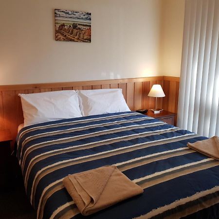 Driftwood Strahan Villas Экстерьер фото